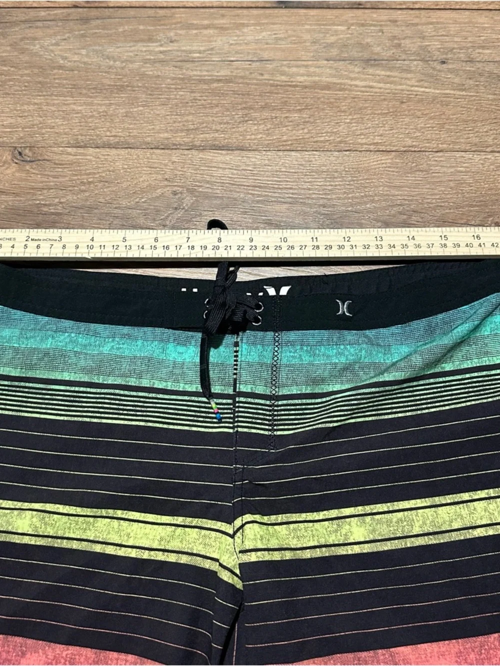 Hurley Phantom Striped Board Shorts 36‎